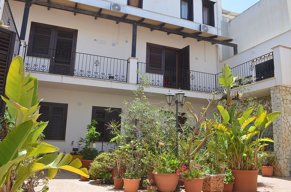 San Vito Lo Capo informazioni turistiche: trova hotel, B&B, Case Vacanza