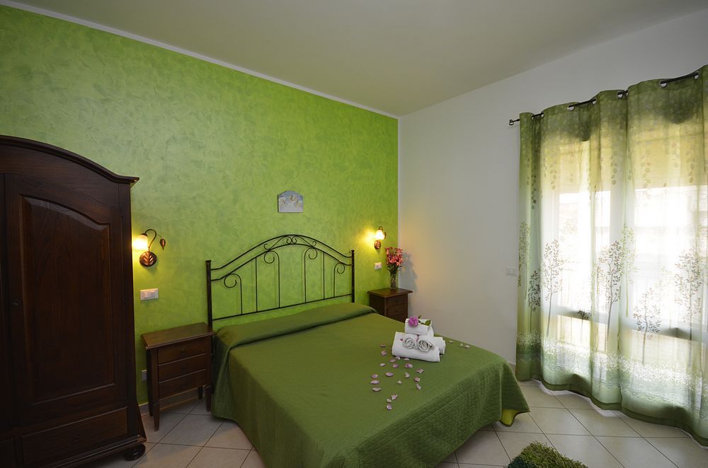 Tre Passi dal Mare B & B