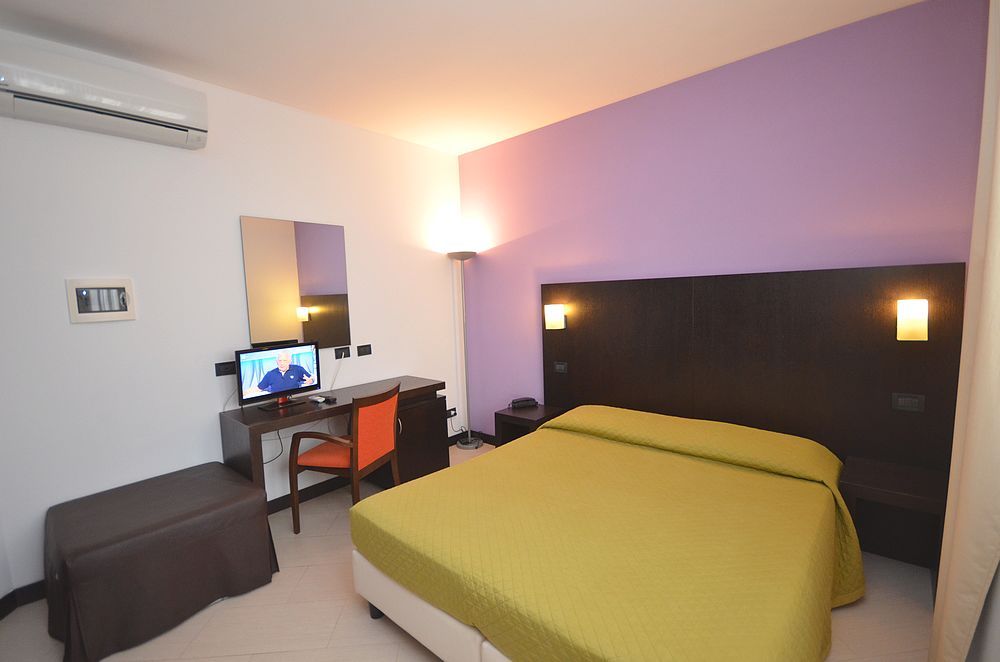 Villa Faro Rooms