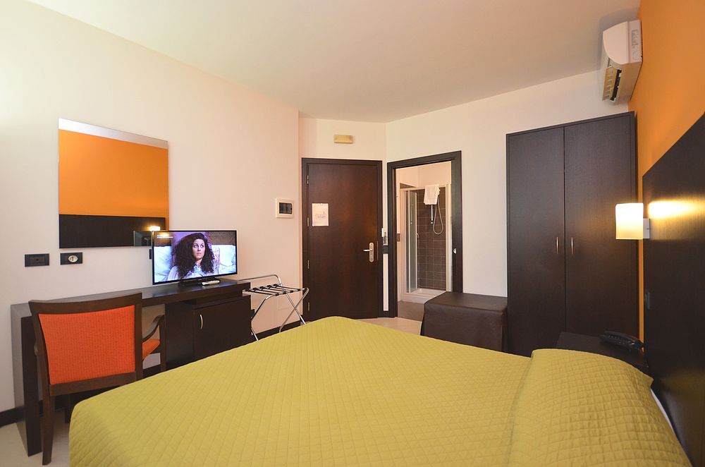 Villa Faro Rooms