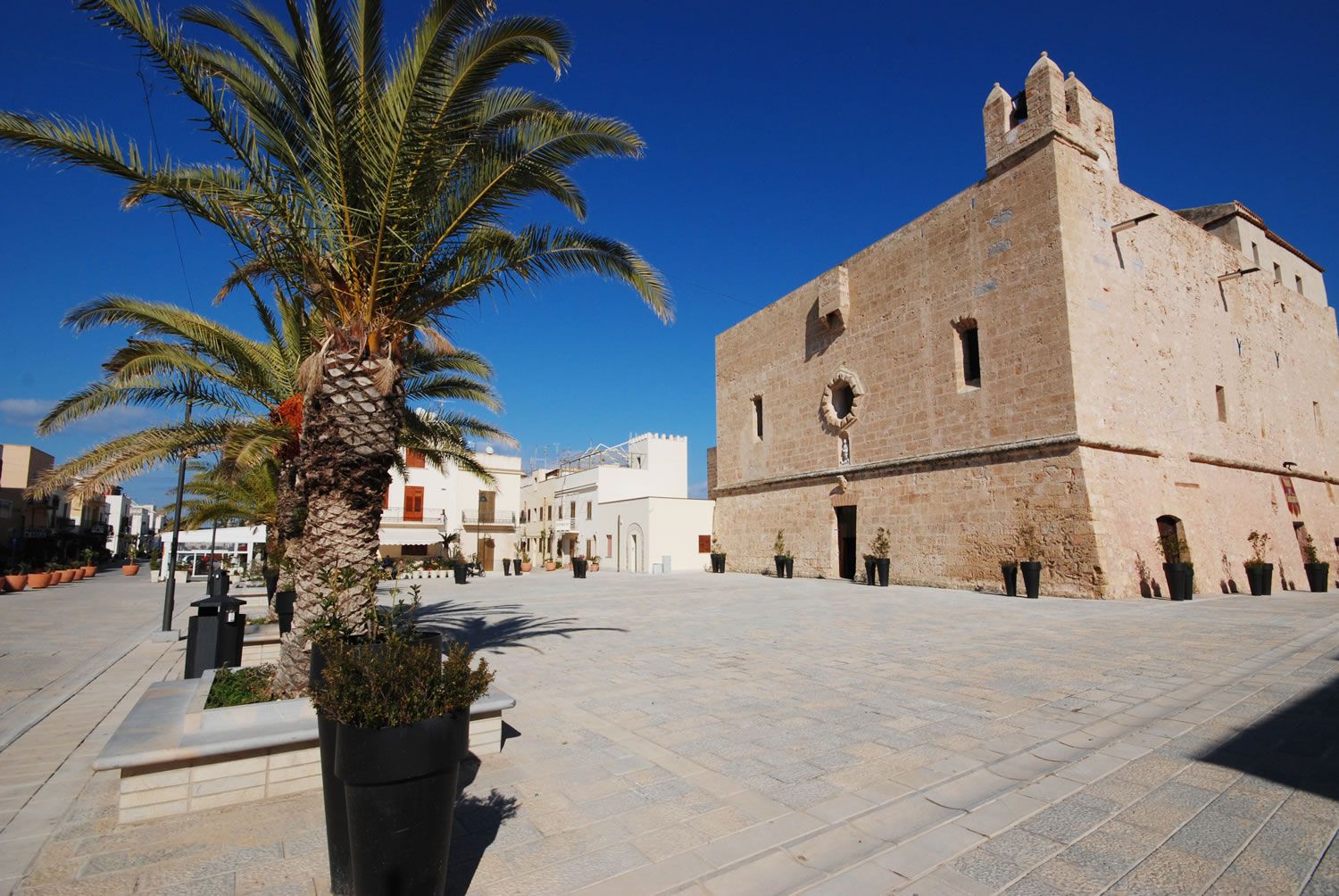 San Vito Lo Capo tourist information: find hotels, B&Bs, holiday homes