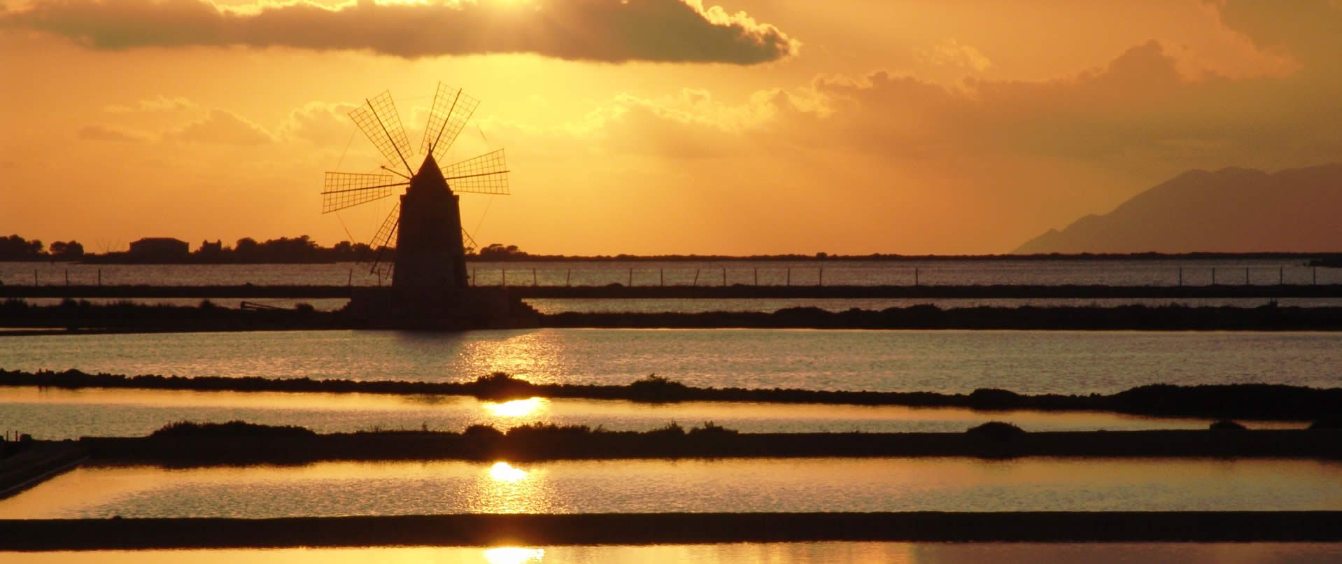 Marsala, sunset over the salt pans