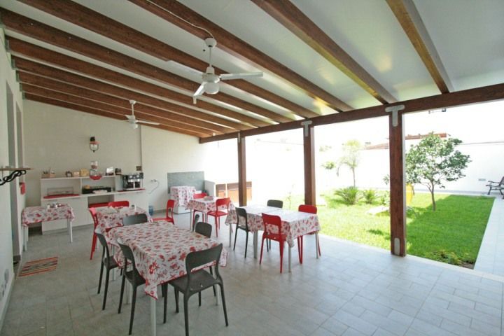 Gabriel B & B