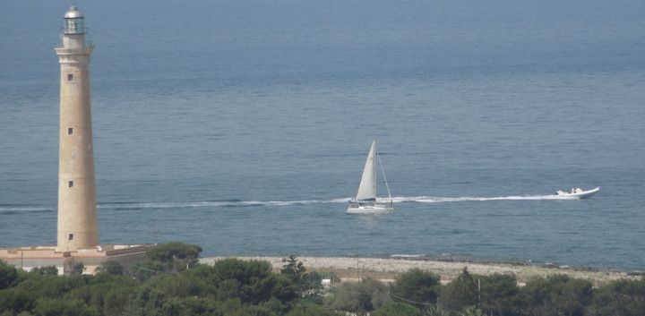 Il Touring Club Italiano inserisce San Vito Lo Capo tra i 10 borghi sul mare da visitare.