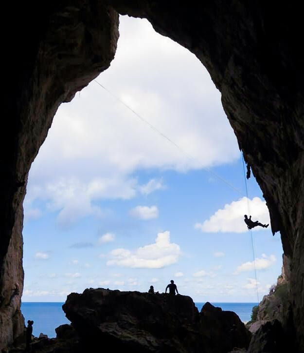 Grotta dei Cavalli