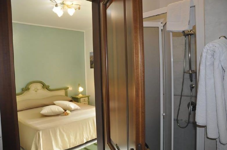 Blue Sea B & B