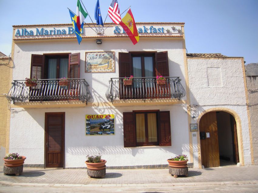 B & B Alba Marina