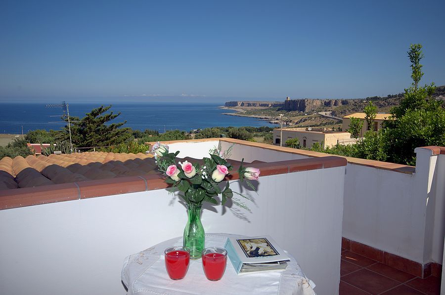 B & B Ambra