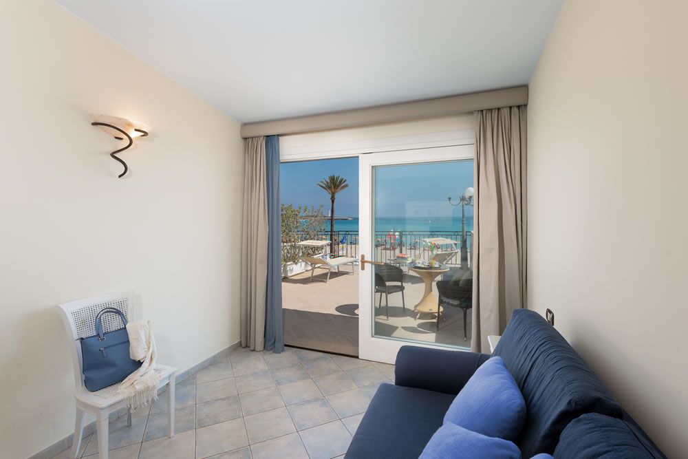 Offerta promo Hotel Riviera 4 - 7 maggio 